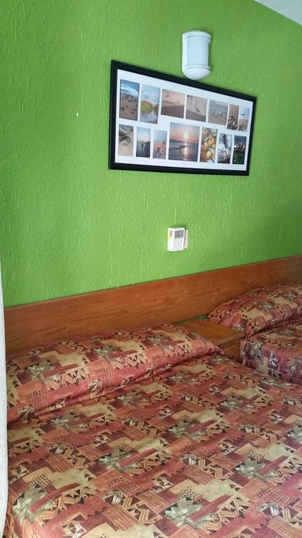 Lázaro Cárdenas Delfin Playa Azul酒店 外观 照片