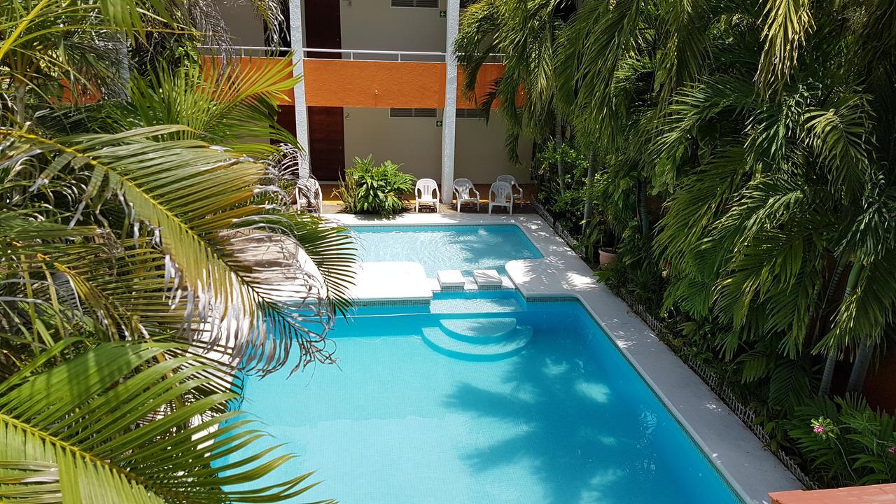 Lázaro Cárdenas Delfin Playa Azul酒店 外观 照片