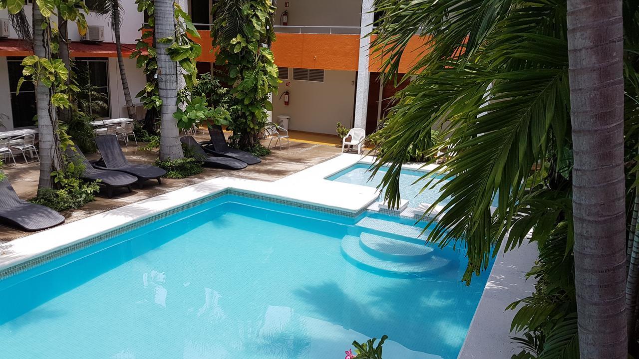 Lázaro Cárdenas Delfin Playa Azul酒店 外观 照片