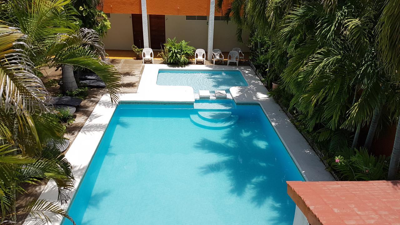 Lázaro Cárdenas Delfin Playa Azul酒店 外观 照片