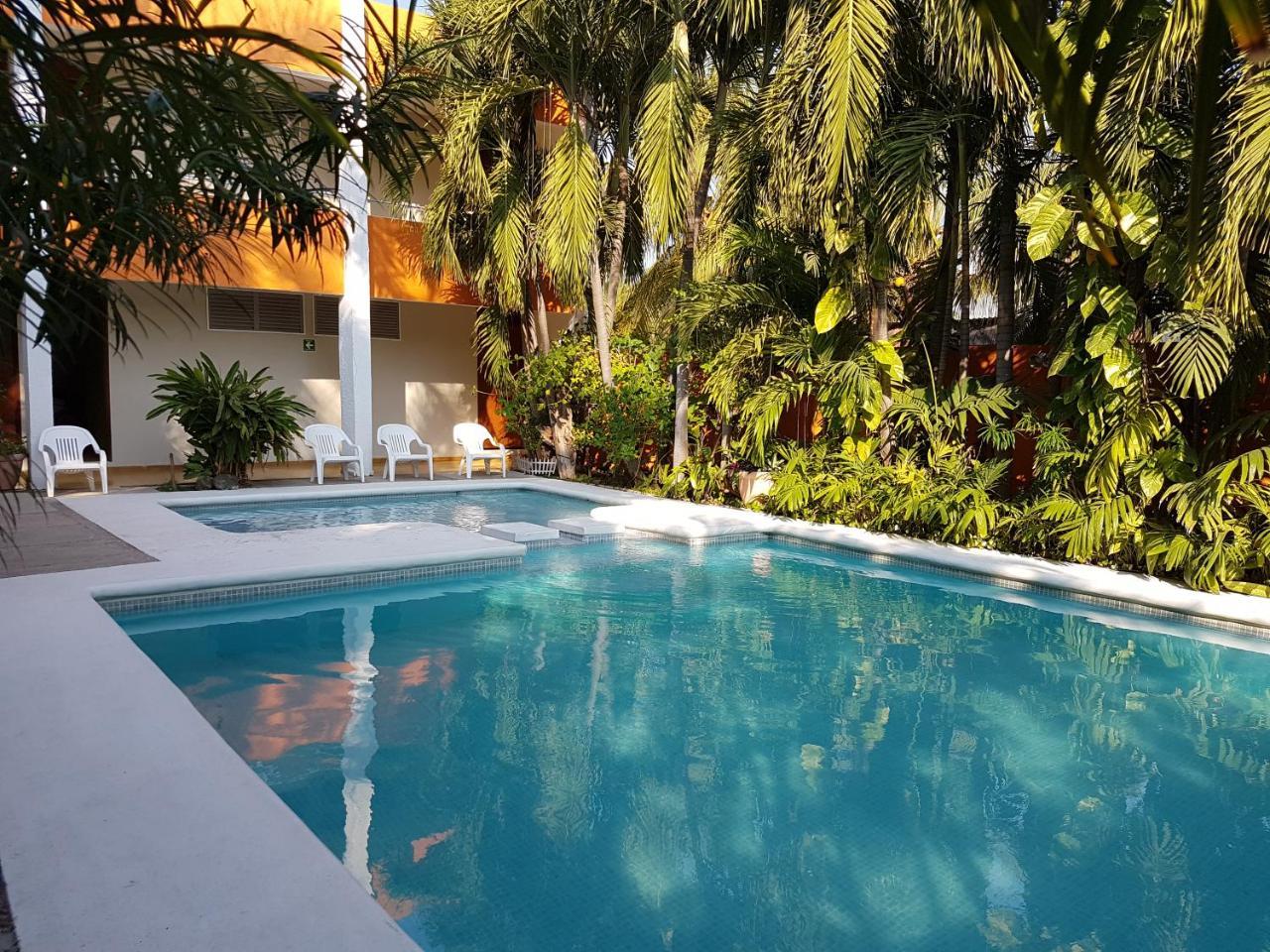 Lázaro Cárdenas Delfin Playa Azul酒店 外观 照片