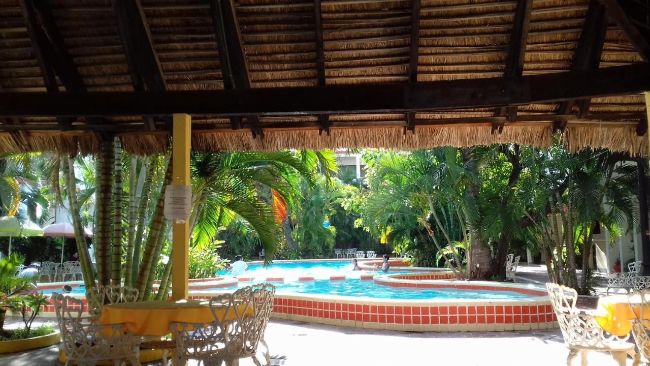 Lázaro Cárdenas Delfin Playa Azul酒店 外观 照片